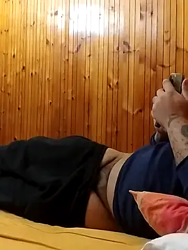 Dikkiduohottt online show from October 6, 2025, 9:01 pm