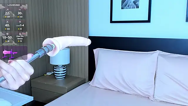 doll bella  online show from January 31, 2026, 7:34 pm