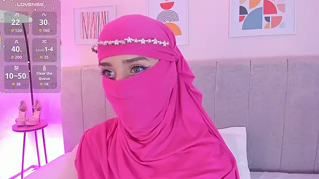 Snapshot of rawiya chatting on November 4, 2025, 12:26 pm rawiya online show from November 4, 2025, 12:26 pm