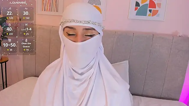 Snapshot of rawiya chatting on December 15, 2025, 12:31 pm rawiya online show from December 15, 2025, 12:31 pm