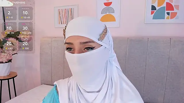 Snapshot of rawiya chatting on February 4, 2026, 12:33 pm rawiya online show from February 4, 2026, 12:33 pm