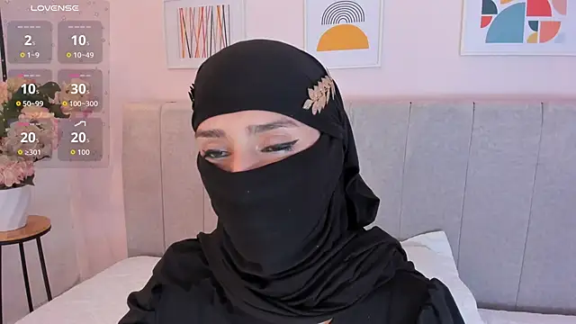 Snapshot of rawiya chatting on February 5, 2026, 12:43 pm rawiya online show from February 5, 2026, 12:43 pm