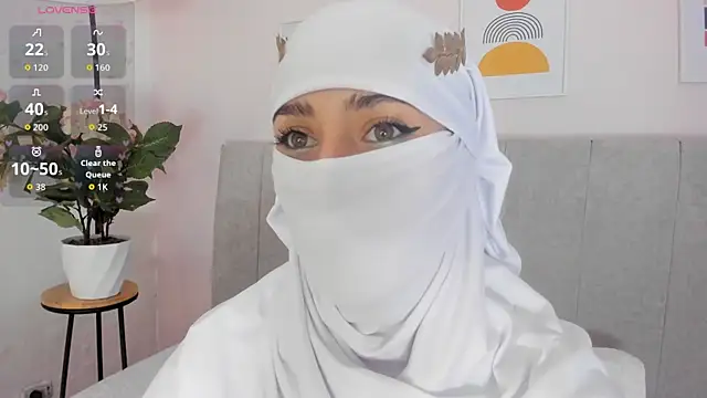 Snapshot of rawiya chatting on February 28, 2026, 12:06 pm rawiya online show from February 28, 2026, 12:06 pm