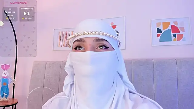 Snapshot of rawiya chatting on March 27, 2026, 12:49 pm rawiya online show from March 27, 2026, 12:49 pm