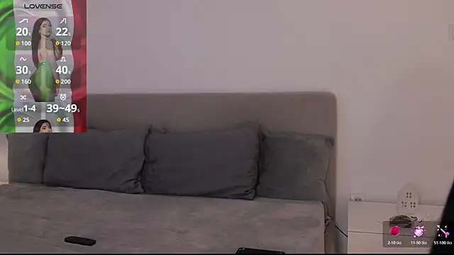 Snapshot of AllisonSky chatting on November 6, 2025, 12:17 pm AllisonSky online show from November 6, 2025, 12:17 pm