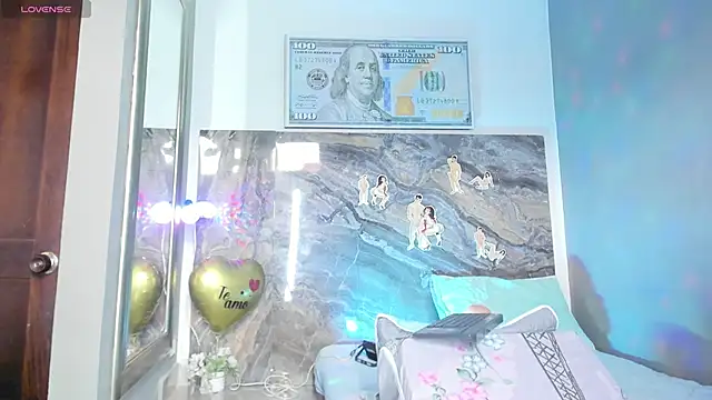 cloee-rabbyt online show from March 5, 2025, 5:50 pm