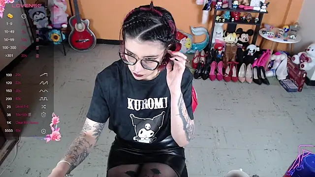 MissMiia2 online show from January 22, 2025, 2:14 pm