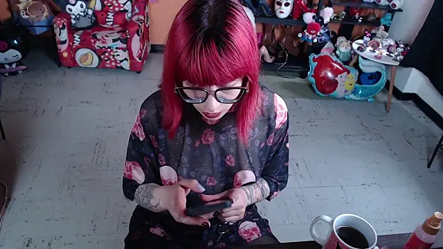 MissMiia2 online show from February 16, 2026, 6:37 pm