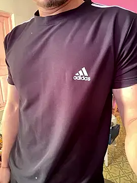 Snapshot of alburt_1996 chatting on January 17, 2026, 4:06 am alburt 1996 online show from January 17, 2026, 4:06 am