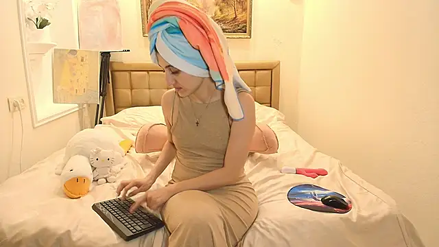 Iren online show from February 22, 2026, 1:29 am