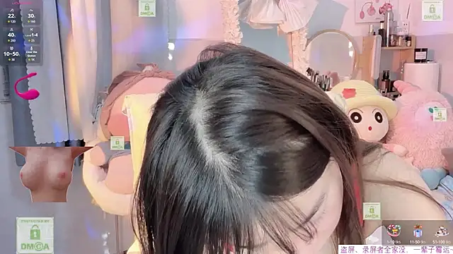 Snapshot of Carly_1 chatting on September 25, 2025, 2:10 pm Carly 1 online show from September 25, 2025, 2:10 pm