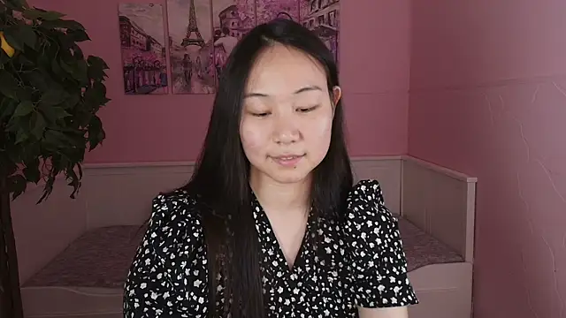 Snapshot of Inari_Okami_ chatting on June 9, 2026, 4:07 pm Inari Okami online show from June 9, 2026, 4:07 pm