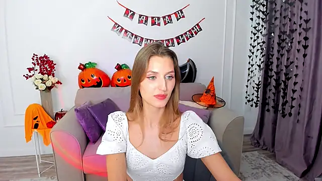 NaturalBeaty online show from October 24, 2025, 12:12 pm