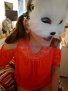 Hexe12346 online show from April 10, 2026, 2:33 pm