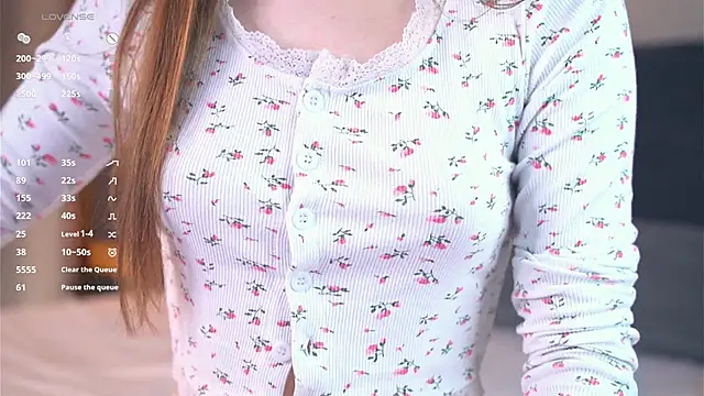 Snapshot of Miss_miracle chatting on September 29, 2025, 4:34 pm Miss miracle online show from September 29, 2025, 4:34 pm