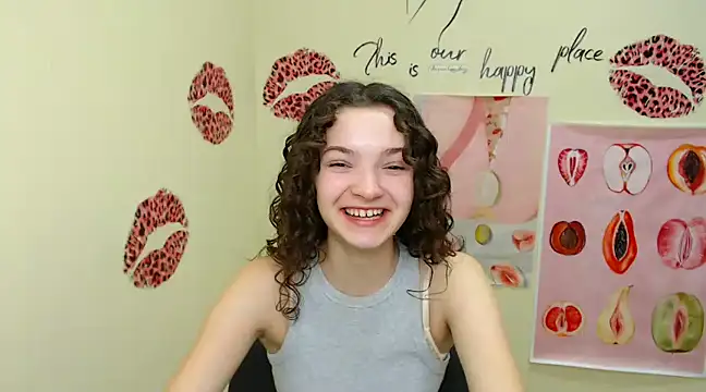  SusieSu  online show from December 12, 2024, 1:06 pm