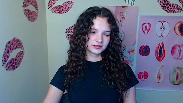  SusieSu  online show from September 23, 2025, 6:27 am