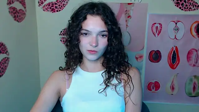  SusieSu  online show from October 17, 2025, 12:30 pm