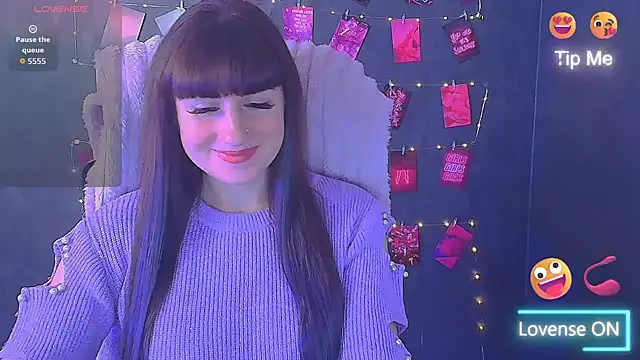 Snapshot of Violla_My chatting on November 14, 2025, 12:37 pm Violla My online show from November 14, 2025, 12:37 pm