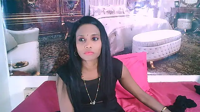 Snapshot of IndianLoveBug chatting on October 31, 2025, 5:52 am IndianLoveBug online show from October 31, 2025, 5:52 am