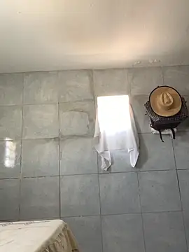 Gabrielleof online show from November 6, 2025, 1:12 pm