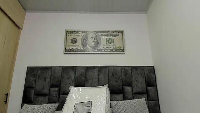 BastianFerrari online show from December 22, 2024, 9:09 pm