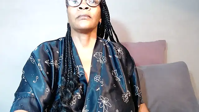 BustyMelonssXXXX online show from January 9, 2025, 12:52 pm