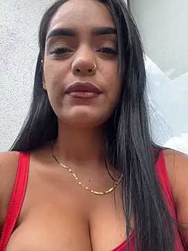 Snapshot of Sara-77 chatting on October 12, 2025, 4:28 pm Sara-77 online show from October 12, 2025, 4:28 pm