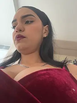 Sara-77 online show from March 12, 2026, 4:24 pm