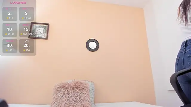 Snapshot of andyylove_jk chatting on February 27, 2025, 12:45 pm andyylove jk online show from February 27, 2025, 12:45 pm