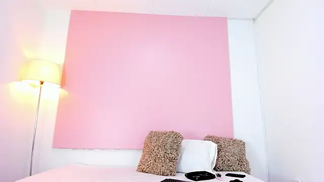 andyylove jk online show from November 25, 2025, 1:11 pm