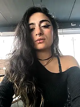 Lila Desiree online show from September 22, 2025, 2:41 pm