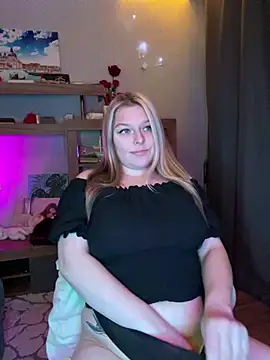 angel stella online show from February 22, 2025, 7:58 pm
