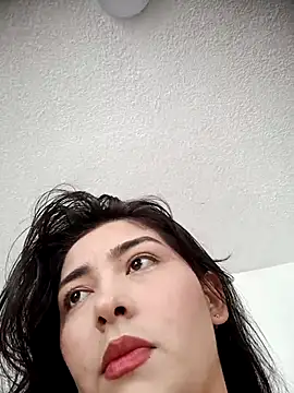 SophieWinslow online show from October 5, 2025, 9:02 pm