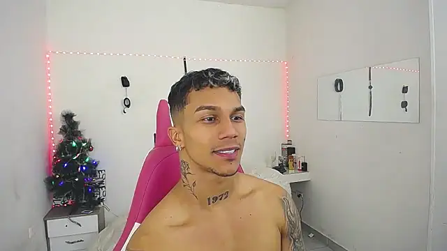 Leonard Price online show from December 5, 2025, 7:32 pm