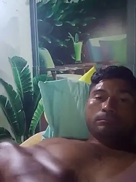 Snapshot of Diogo100 chatting on October 7, 2025, 3:47 am Diogo100 online show from October 7, 2025, 3:47 am