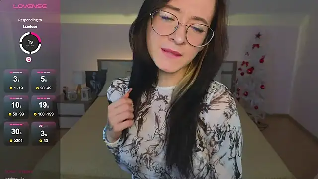 Snapshot of Dark_Lola_ chatting on December 23, 2024, 9:38 am Dark Lola online show from December 23, 2024, 9:38 am