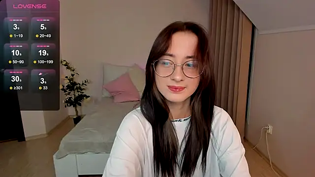 Snapshot of Dark_Lola_ chatting on January 11, 2025, 10:29 am Dark Lola online show from January 11, 2025, 10:29 am