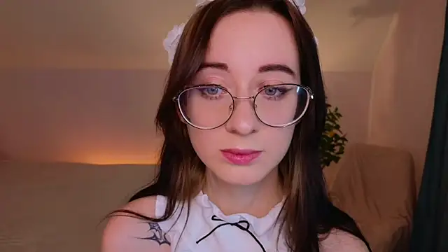 Snapshot of Dark_Lola_ chatting on February 2, 2025, 12:57 pm Dark Lola online show from February 2, 2025, 12:57 pm