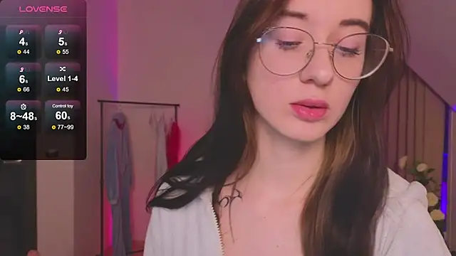 Snapshot of Dark_Lola_ chatting on February 4, 2025, 1:16 pm Dark Lola online show from February 4, 2025, 1:16 pm