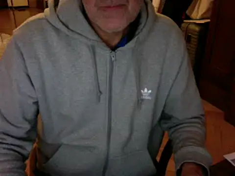 Traumsommer2 online show from December 4, 2024, 5:11 pm