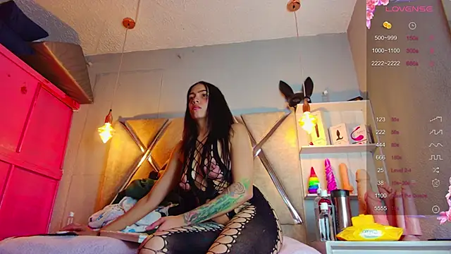 alejandra martins online show from December 11, 2024, 12:23 am