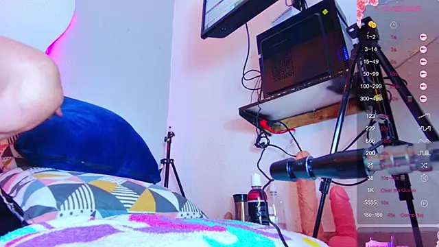 alejandra martins online show from December 20, 2024, 11:16 pm