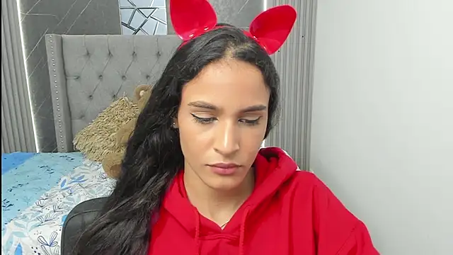 Snapshot of Susieeve chatting on December 7, 2024, 4:47 pm Susieeve online show from December 7, 2024, 4:47 pm