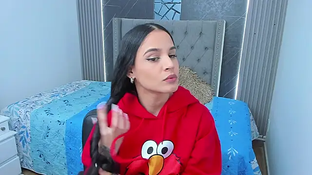 Snapshot of Susieeve chatting on January 21, 2025, 9:25 pm Susieeve online show from January 21, 2025, 9:25 pm