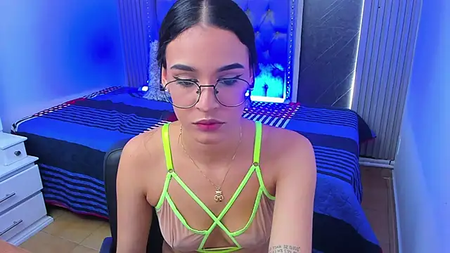 Snapshot of Susieeve chatting on March 17, 2025, 9:34 pm Susieeve online show from March 17, 2025, 9:34 pm