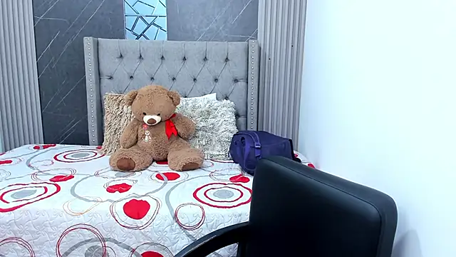 Snapshot of Susieeve chatting on September 20, 2025, 8:32 pm Susieeve online show from September 20, 2025, 8:32 pm