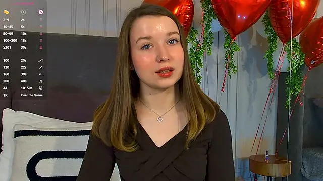 Snapshot of MichelleHaynes chatting on February 18, 2025, 2:59 pm MichelleHaynes online show from February 18, 2025, 2:59 pm