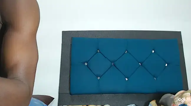 Snapshot of jaycolinss chatting on March 14, 2025, 2:08 pm jaycolinss online show from March 14, 2025, 2:08 pm