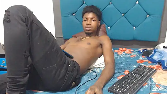 Snapshot of jaycolinss chatting on March 21, 2025, 8:29 pm jaycolinss online show from March 21, 2025, 8:29 pm